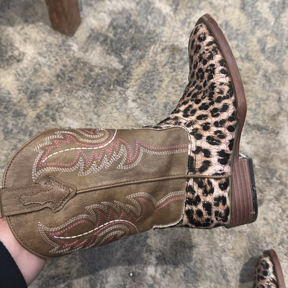 Girl’s Roper Boots - Picture 4 of 6
